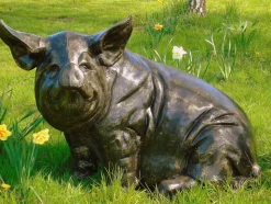 Big Pig Bronze Metal Garden Statue