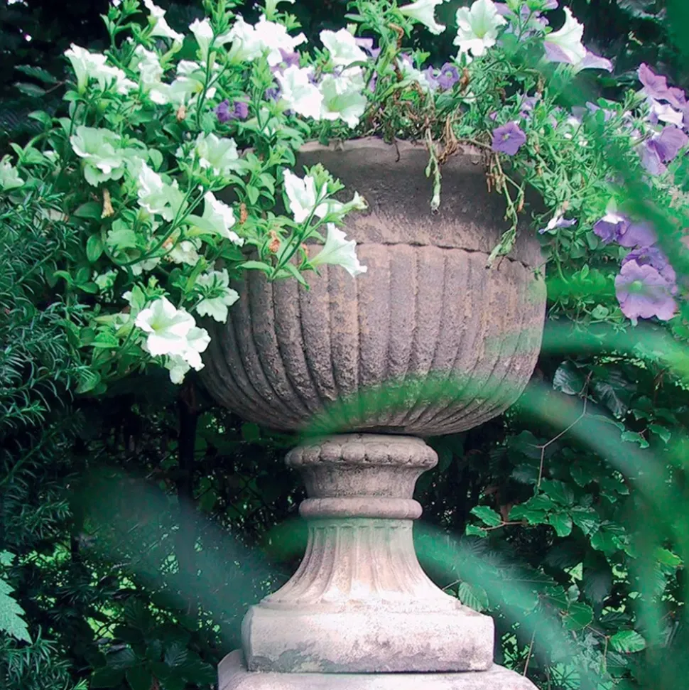 Chelsea Vase Stone Garden Planter