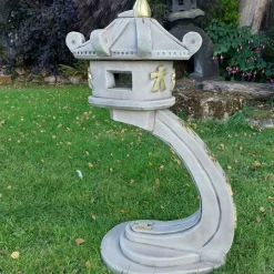 Classic Curved Japanese Pagoda Lantern Stone Garden Ornament