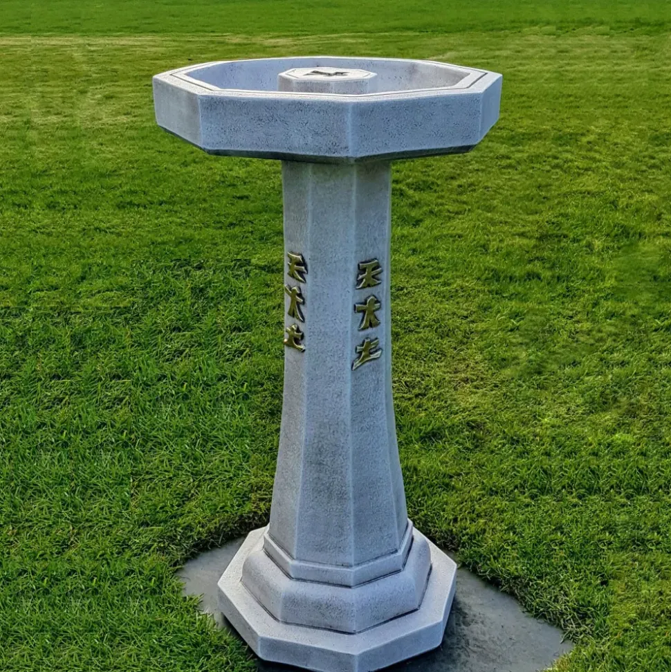 Classic Japanese Design Stone Garden Bird Bath