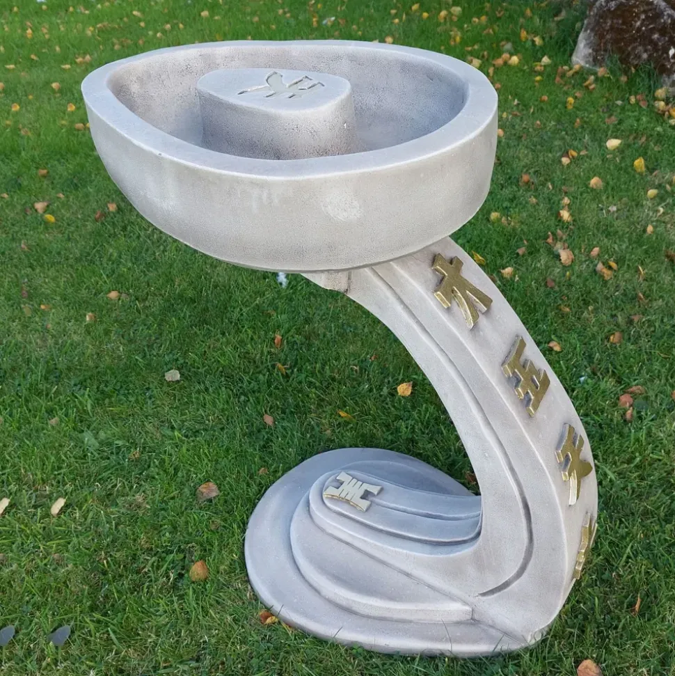 Curved Japanese Design Stone Garden Bird Bath