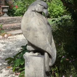 Eagle on Modena Pedestal Modern Stone Garden Statue