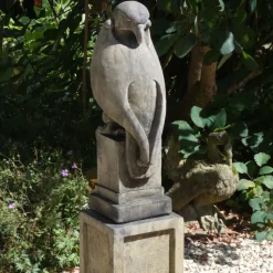 Eagle on Plain Pedestal Modern Stone Garden Statue
