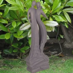 First Love 61cm Modern Poly Resin Garden Statue