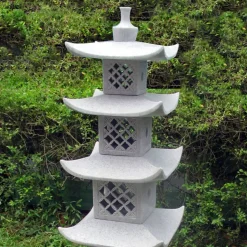 Five Tier Japanese Pagoda Lantern Granite Garden Ornament