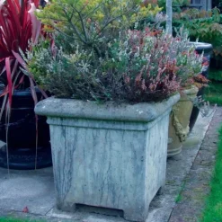 Grand Square Stone Garden Planter