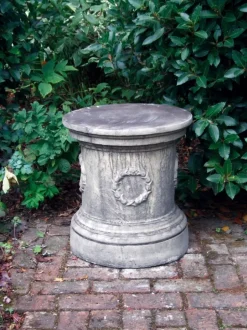 Laurel Round Column Stone Garden Pedestal