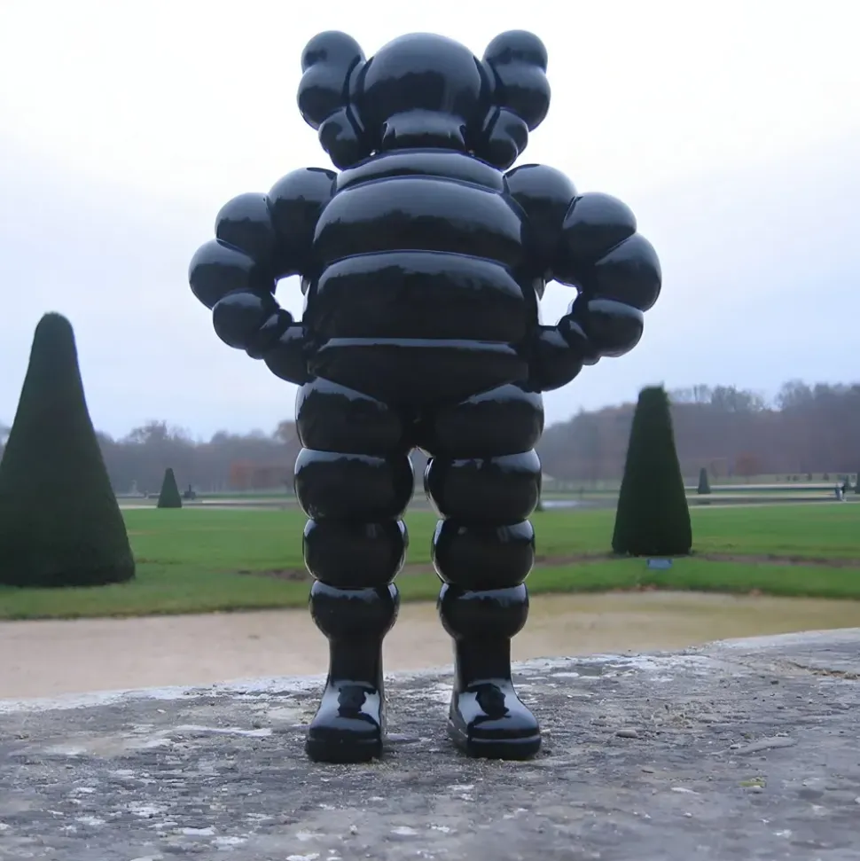 Lucify Bounce 130cm Black Resin Indoor Sculpture