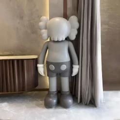 Lucify Seek 135cm Grey Resin Indoor Sculpture