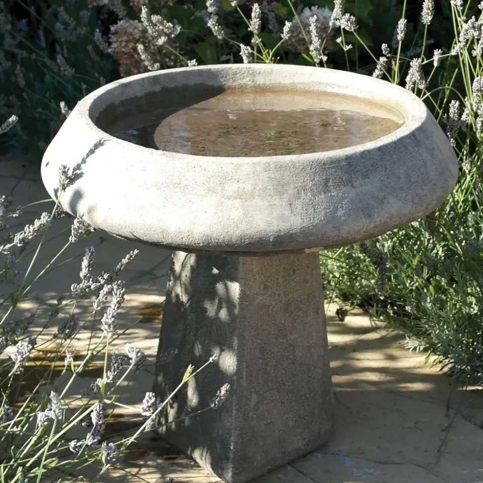 Modern & Simple Stone Garden Bird Bath