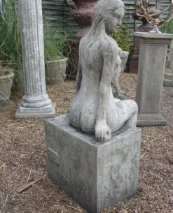 Nude Woman 120cm Stone Garden Statue