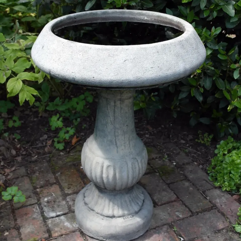 Victorian Design Stone Garden Birdbath