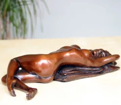 Your Memory Lingers Figurine Bronze Indoor Sculpture