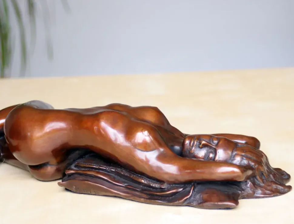 Your Memory Lingers Figurine Bronze Indoor Sculpture